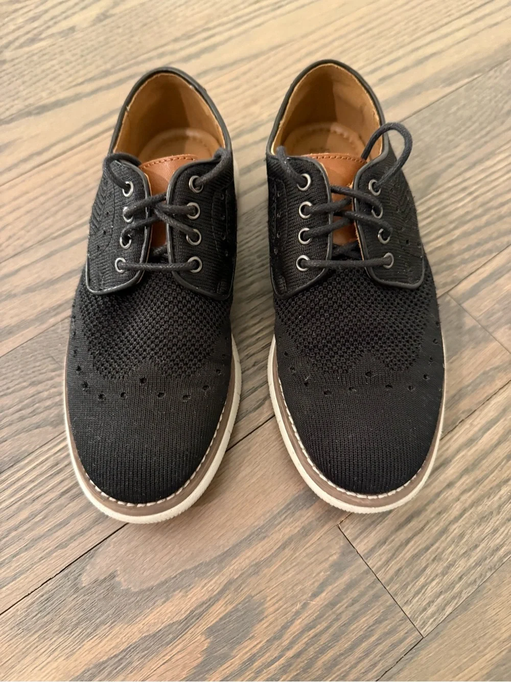 Johnston & Murphy Kids Black Knit Dress Oxfords - Like New!